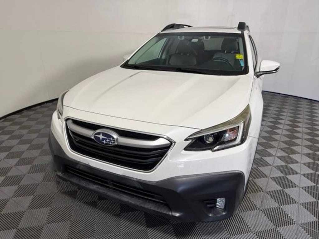 Used 2020 Subaru Outback Premium SUV
