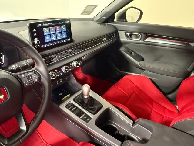 2025 Honda Civic Hatchback Type-R - Photo 36