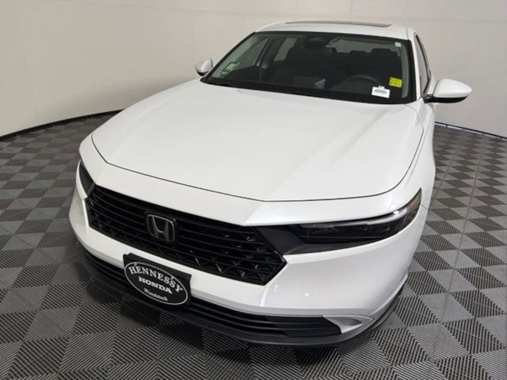 Used 2024 Honda Accord EX Sedan