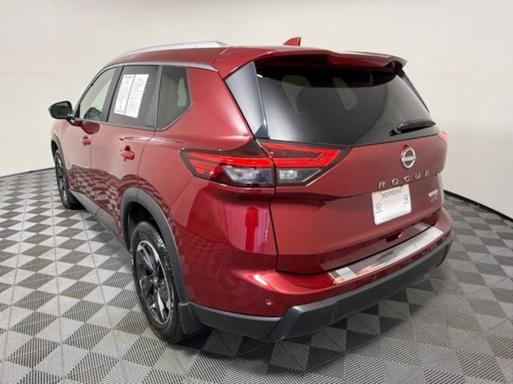 Used 2025 Nissan Rogue SV SUV