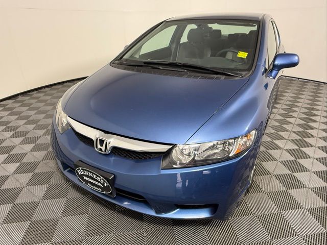 2010 Honda Civic LX photo 2