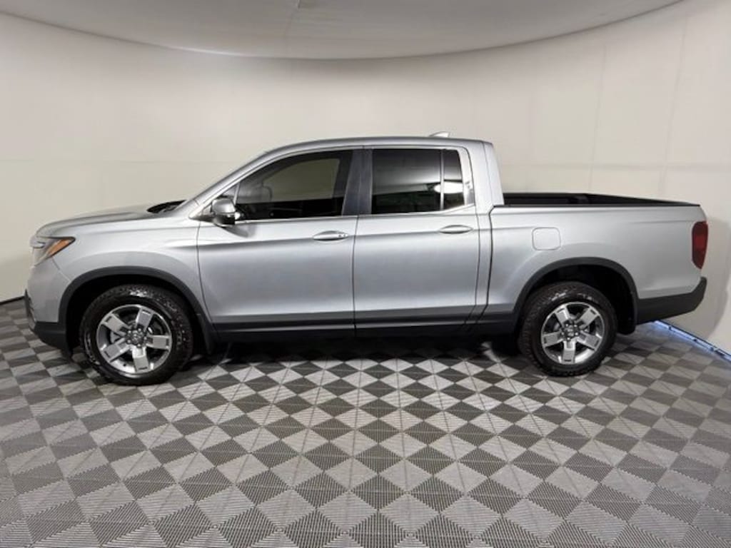 New 2026 Honda Ridgeline RTL Truck Crew Cab