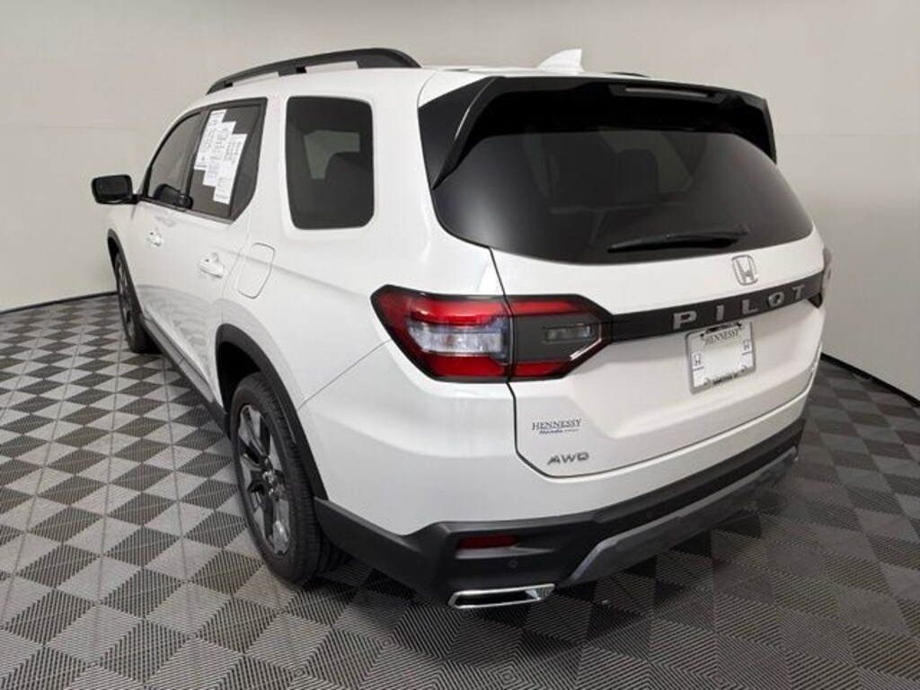 Used 2026 Honda Pilot Elite SUV