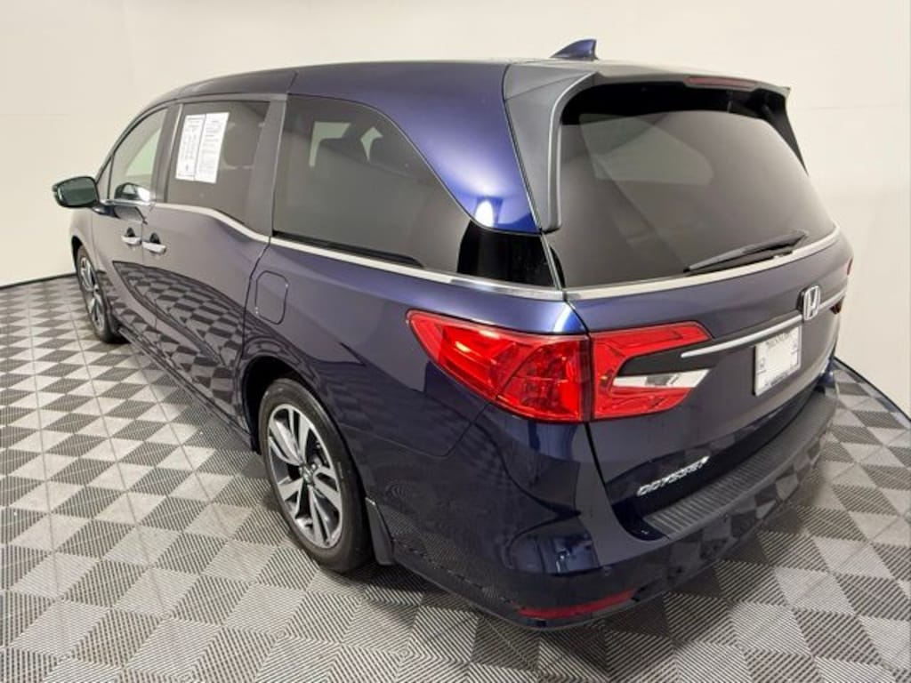 Used 2021 Honda Odyssey Touring Van