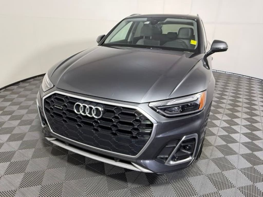 Used 2023 Audi Q5 45 S line Premium SUV