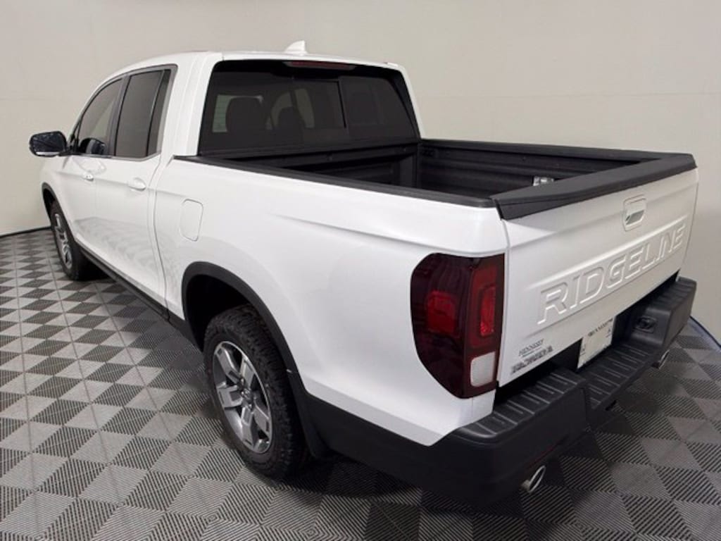New 2026 Honda Ridgeline RTL Truck Crew Cab