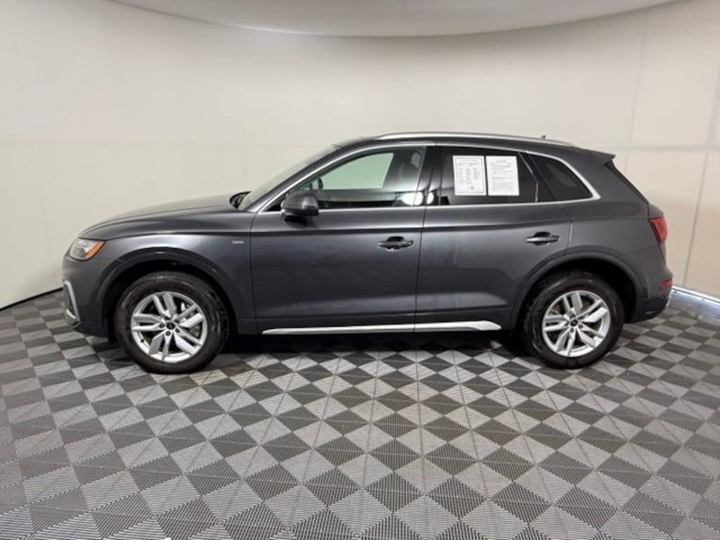 Used 2023 Audi Q5 45 S line Premium SUV