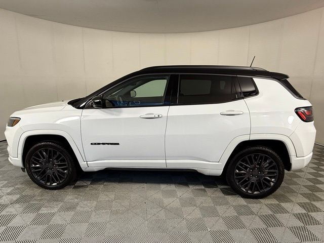 2022 Jeep Compass Limited photo 4