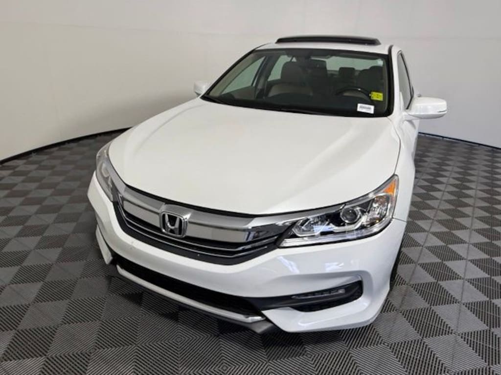 Used 2017 Honda Accord EX-L Sedan