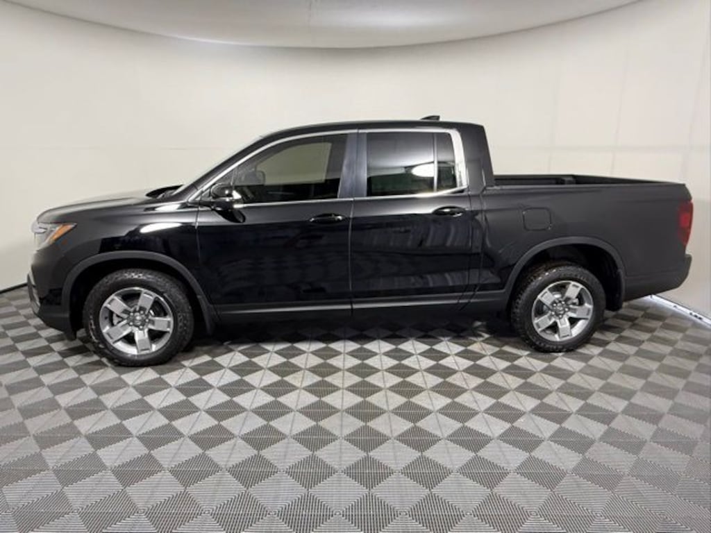 New 2026 Honda Ridgeline RTL Truck Crew Cab