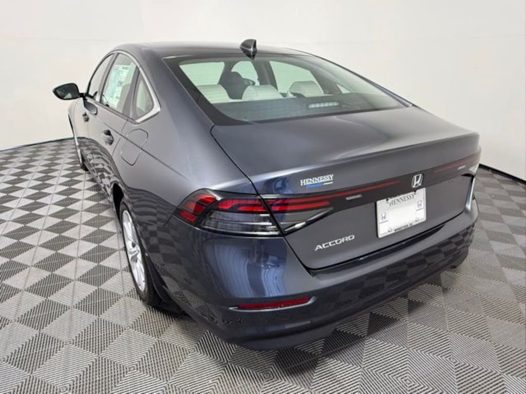 New 2025 Honda Accord LX Sedan