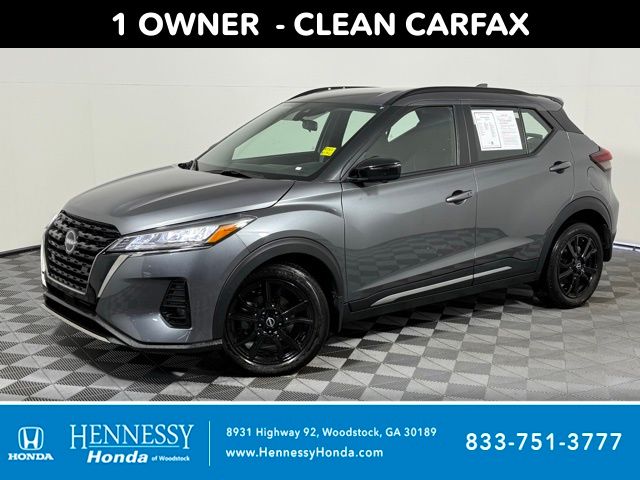 2023 Nissan Kicks SR's photo