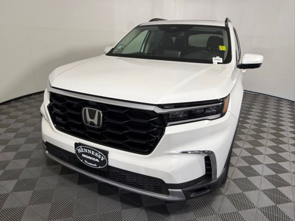 Used 2025 Honda Pilot Elite SUV
