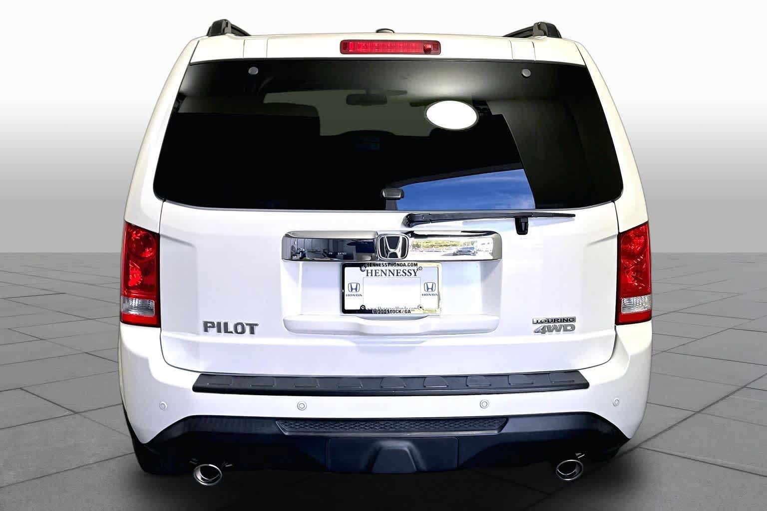 Used 2015 Honda Pilot Touring AWD SUV