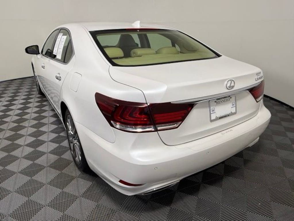 Used 2016 Lexus LS 460 Sedan