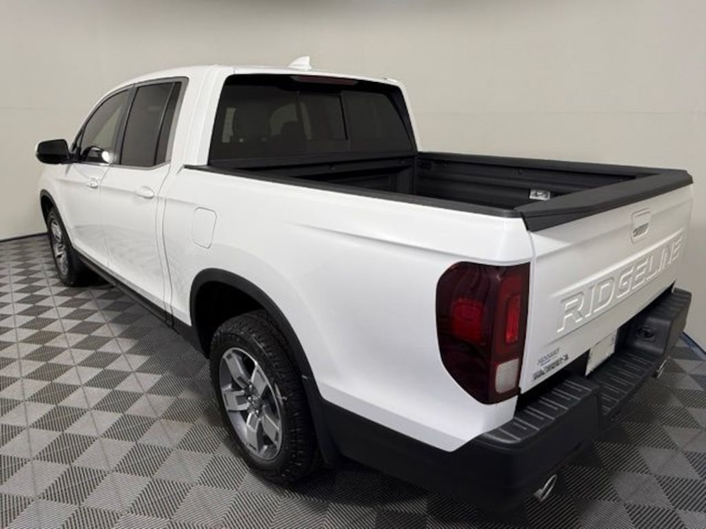 New 2026 Honda Ridgeline RTL Truck Crew Cab