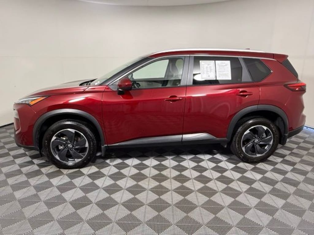 Used 2025 Nissan Rogue SV SUV