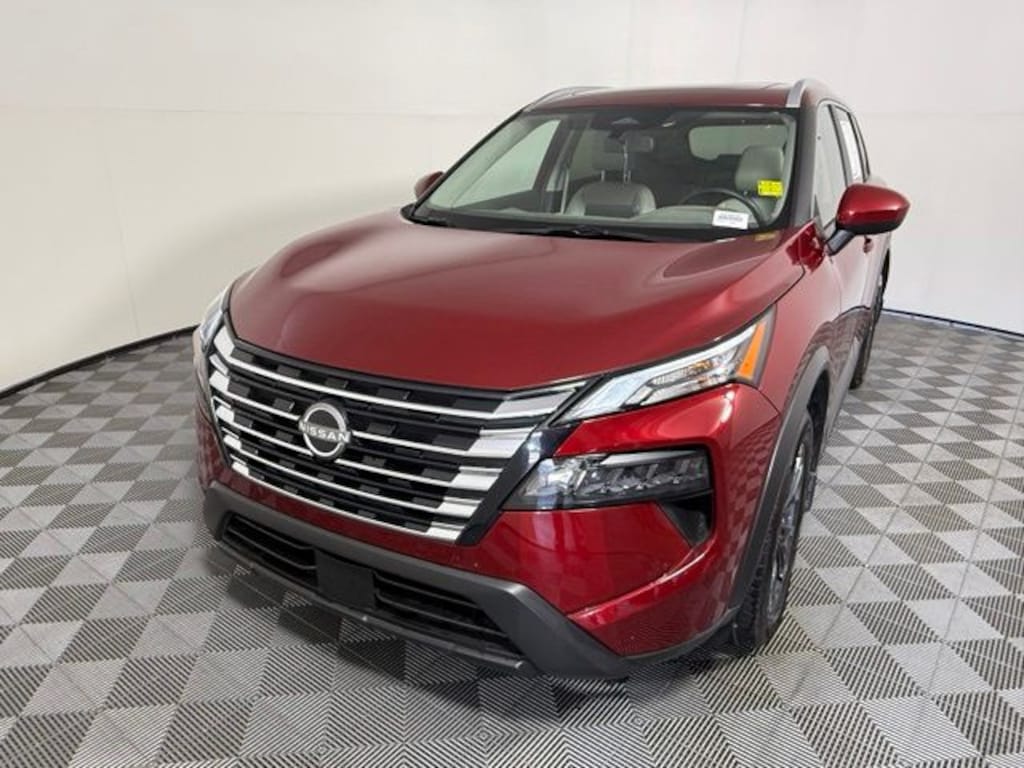Used 2025 Nissan Rogue SV SUV
