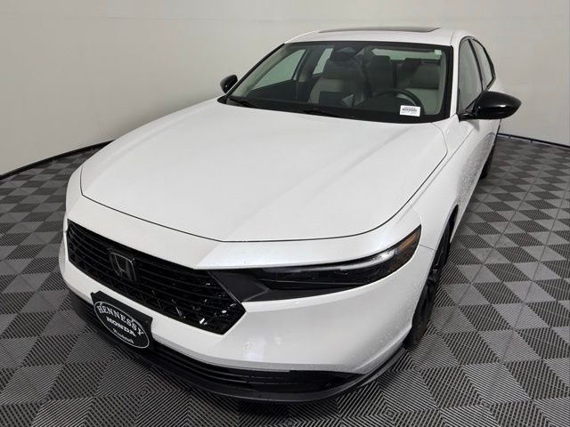 2025 Honda Accord SE photo 2