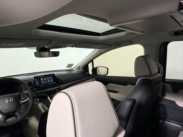 2026 Honda Odyssey Elite - Photo 38
