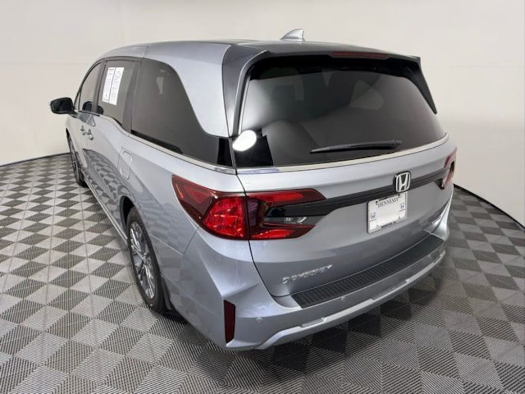 Used 2026 Honda Odyssey Touring Van Passenger