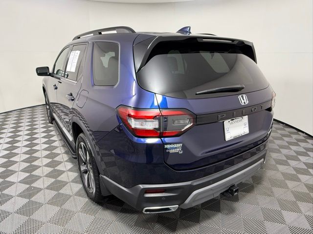 2023 Honda Pilot Touring photo 4