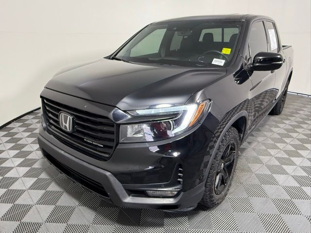 2023 Honda Ridgeline Black Edition photo 2