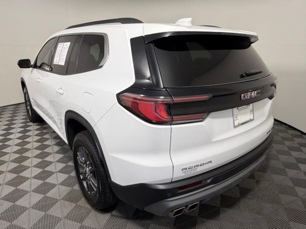 Used 2025 GMC Acadia Elevation SUV