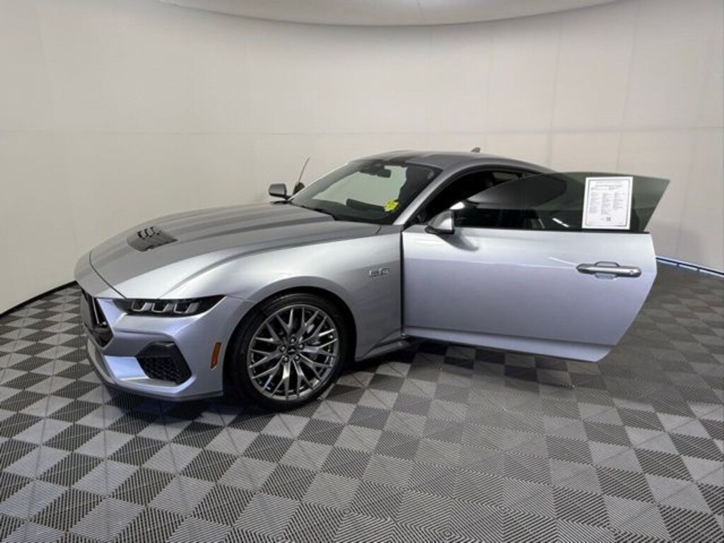Used 2024 Ford Mustang Coupe