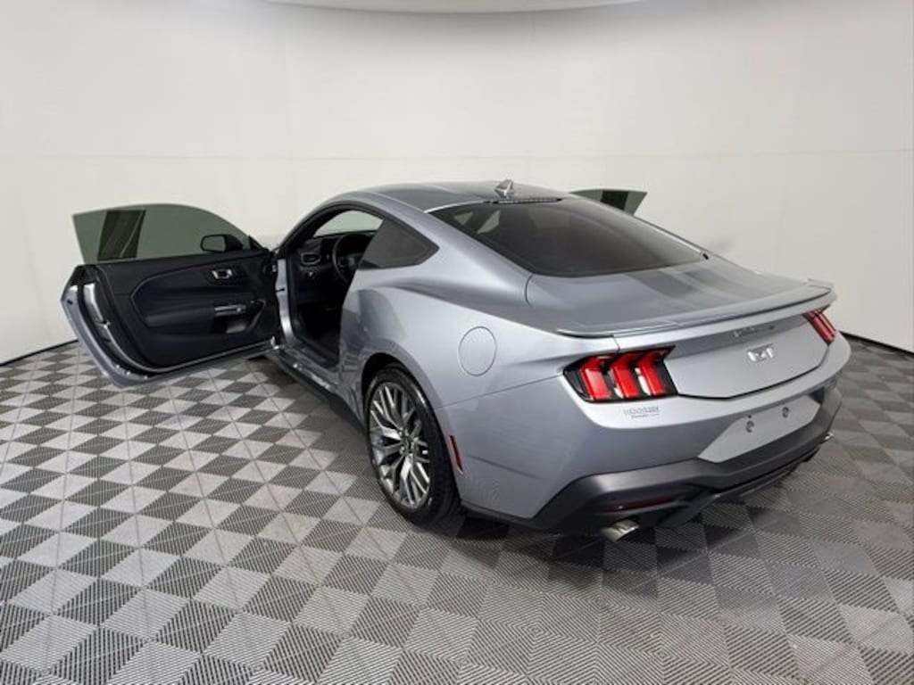 Used 2024 Ford Mustang Coupe