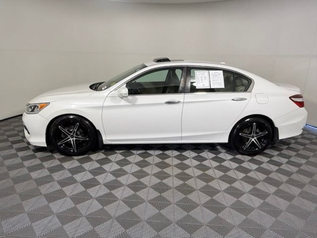 Used 2017 Honda Accord EX-L Sedan