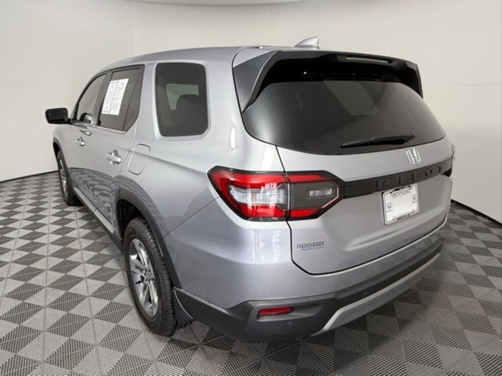 Used 2025 Honda Pilot EX-L SUV