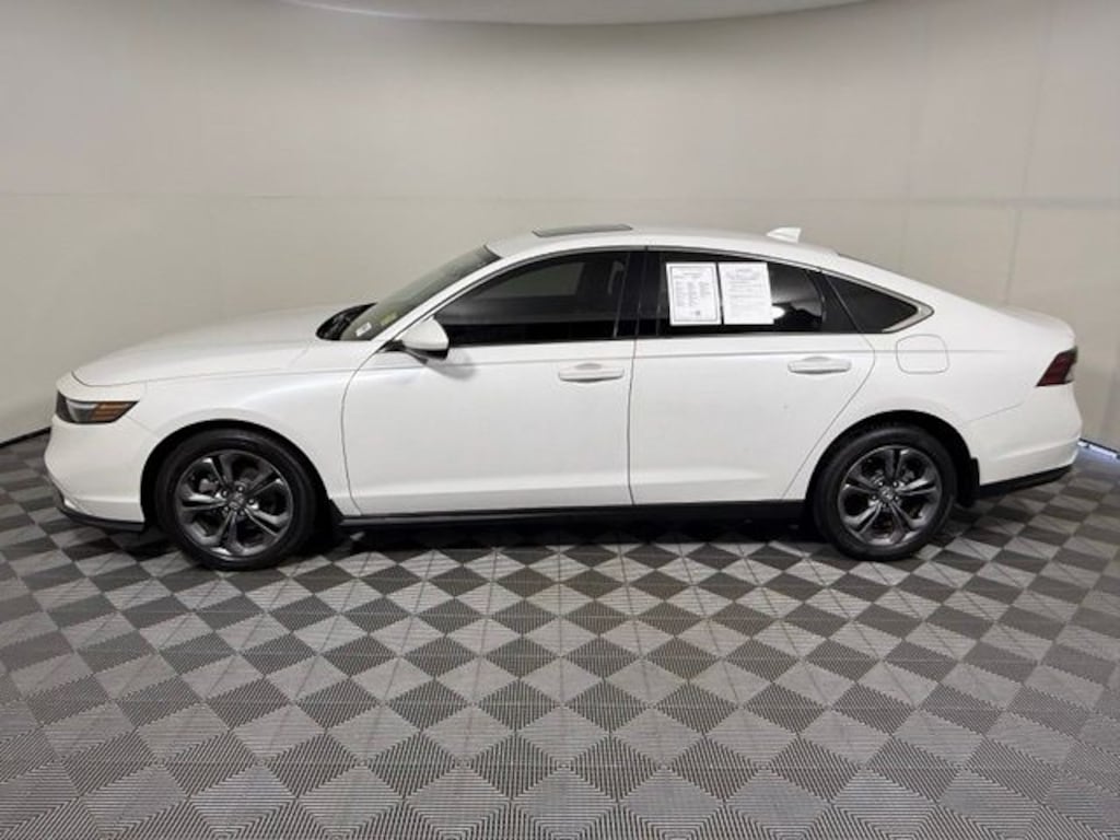 Used 2023 Honda Accord EX Sedan