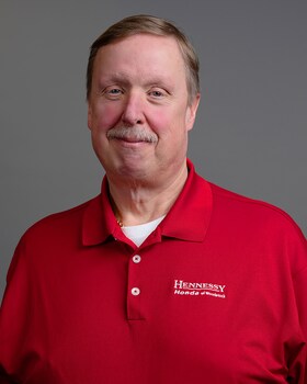 Staff member Tommy Young from ID_2df0f464a126