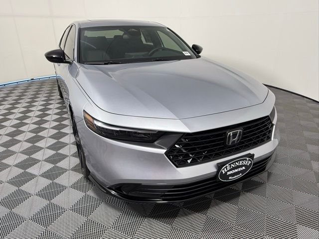 2026 Honda Accord Hybrid Sport-L - Photo 8