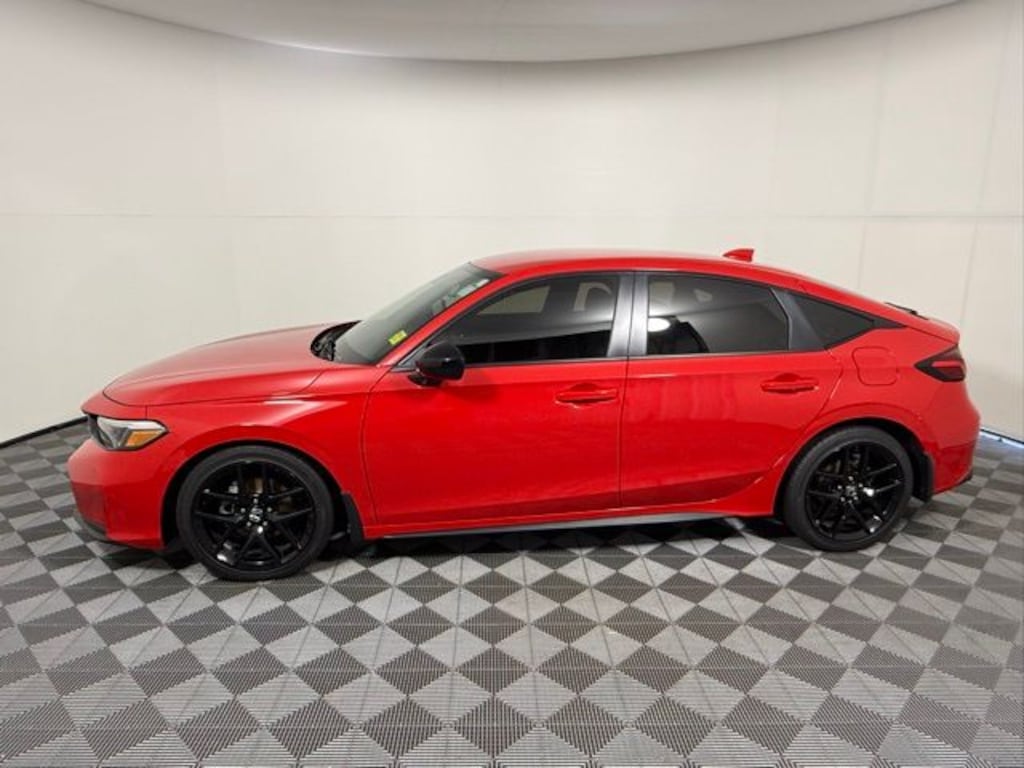 Used 2025 Honda Civic Sport Hatchback