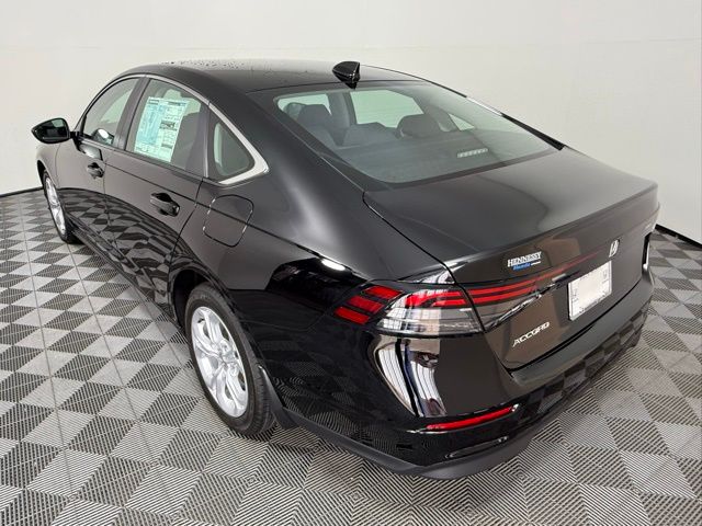 2025 Honda Accord LX photo 4