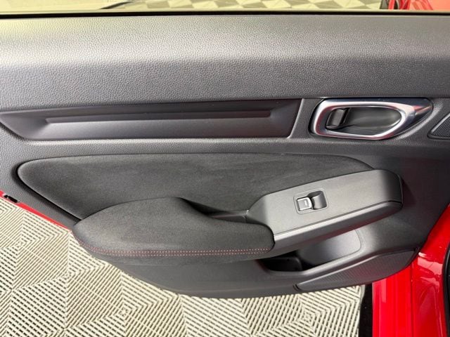 2025 Honda Civic Hatchback Type-R - Photo 44
