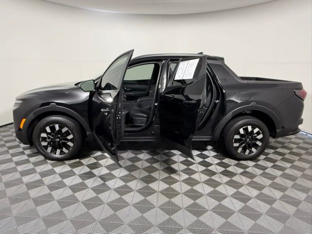 Used 2025 Hyundai Santa Cruz SEL Truck Crew Cab