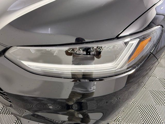 2027 Honda HR-V EX-L - Photo 11