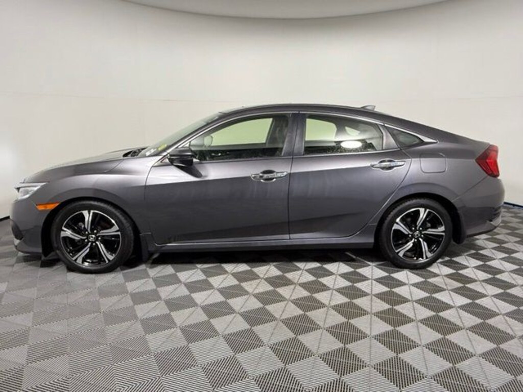Used 2018 Honda Civic Touring Sedan