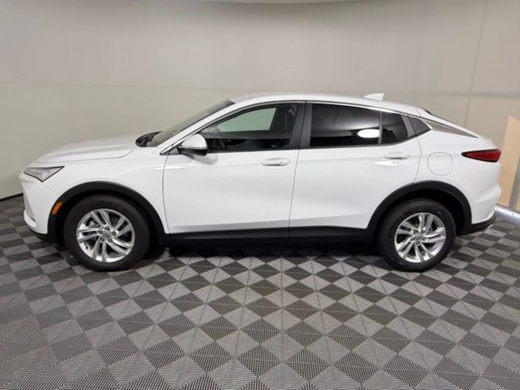 Used 2024 Buick Envista Preferred SUV