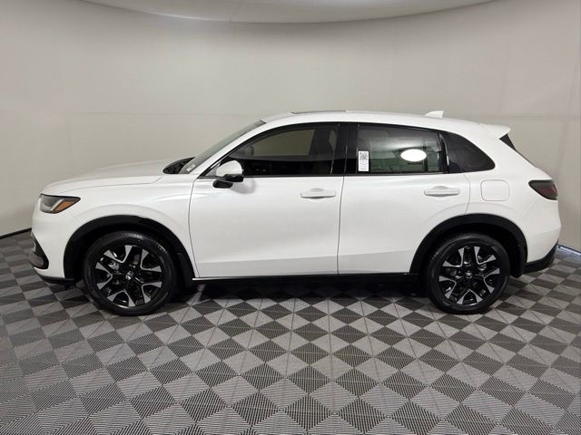 2026 Honda HR-V EX-L photo 3