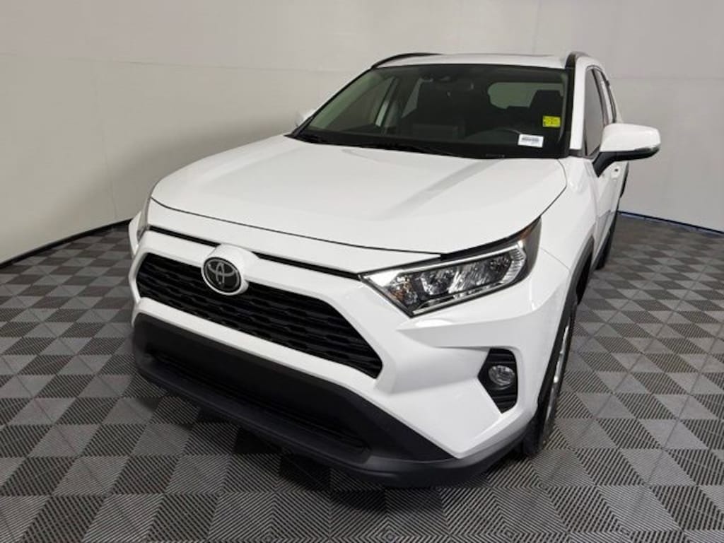 Used 2019 Toyota RAV4 XLE SUV