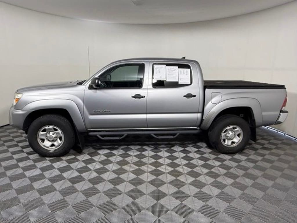 Used 2015 Toyota Tacoma PreRunner V6 Truck Double Cab