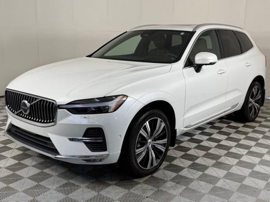 Used 2022 Volvo XC60 B5 AWD Inscription SUV
