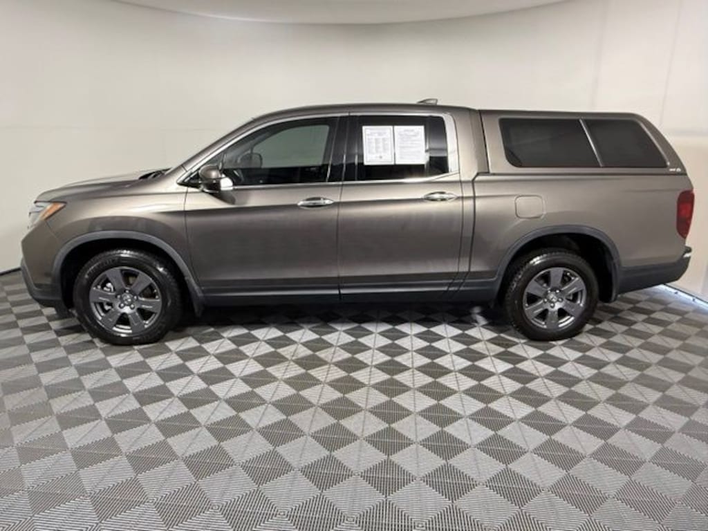 Used 2020 Honda Ridgeline RTL-E Truck Crew Cab