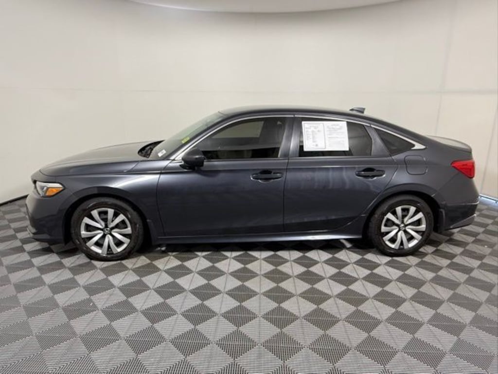Used 2023 Honda Civic LX Sedan