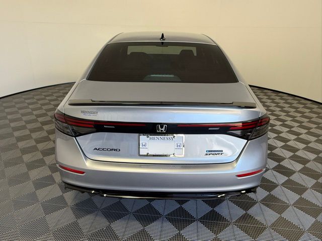 2026 Honda Accord Hybrid Sport-L - Photo 5