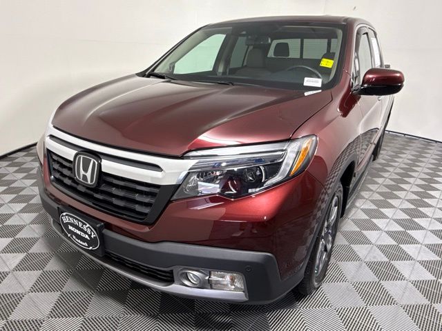 2019 Honda Ridgeline RTL-E photo 2